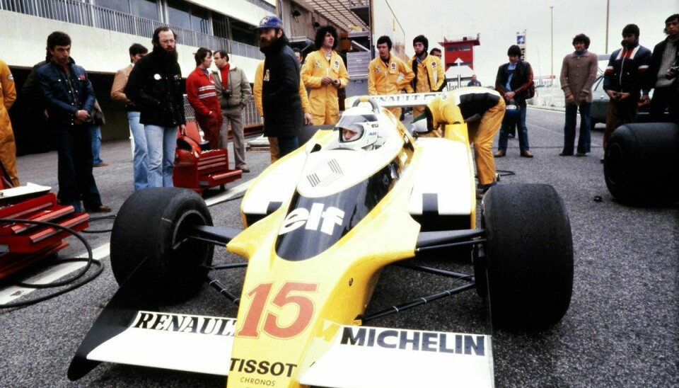 Jean-Pierre Jaussaud vandt Le Mans to gange, i 1978 og 1980. Dette billede af ham og Renault-bilen er fra 1979. Foto: Gerard FOUET / AFP