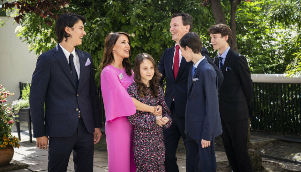 Komtesse Athena med sin familie: grev Nikolai, prinsesse Marie, grev Henrik, prins Joachim og grev Felix.