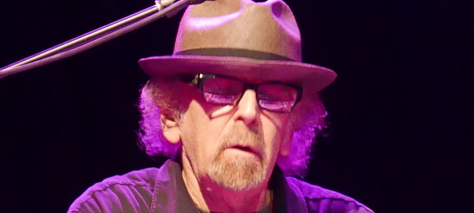 Død efter 10 år lang kamp mod kræft