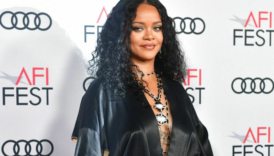 Rihannas formue på 1,7 milliarder dollars gør hende til den rigeste kvindelige musiker i verden.
