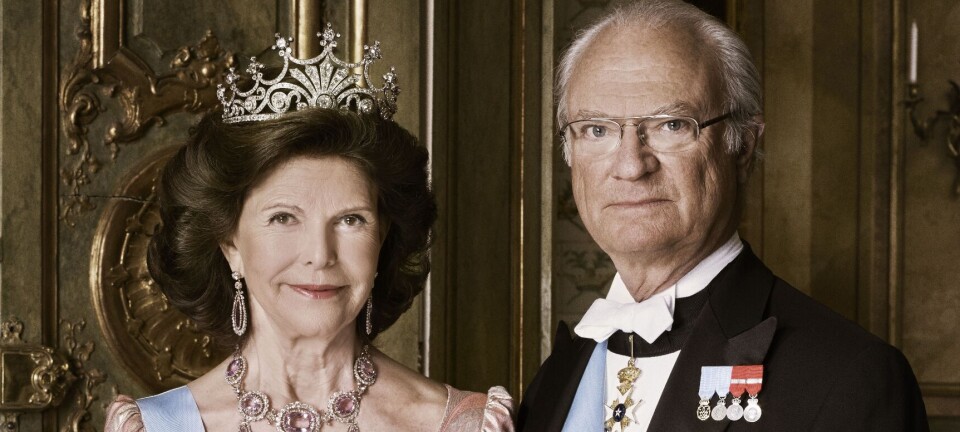 Kongeparret vil personligt ære ofrene