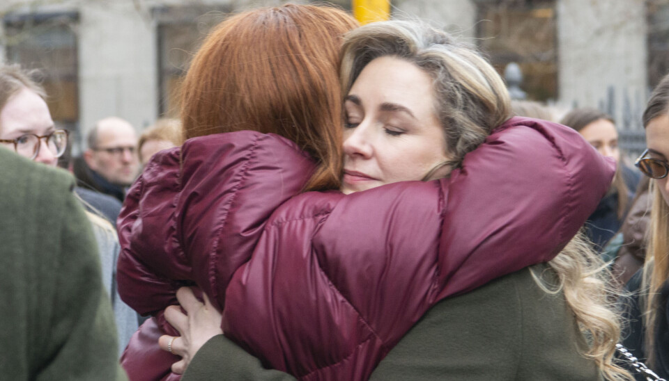 Enken, TV 2 News-vært Josefine Kofoed fandt trøst.