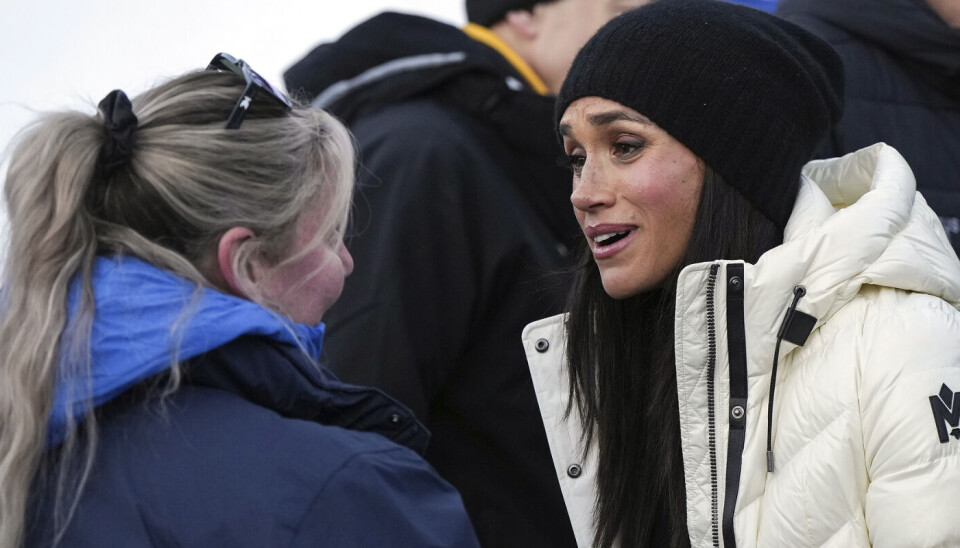 Meghan ses her i samtale med en af de britiske atleter ved Invictus Games, der finder sted i Canada i disse dage.
