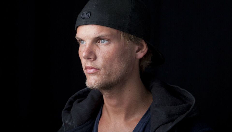 Avicii slog igennem på verdensplan i 2011 med nummeret 'Levels' og hittede efterfølgende med 'Hey Brother' og 'Wake Me Up'. Han har udgivet tre albummer. Det seneste, 'Tim', udkom posthumt i 2019. Det indeholdt de numre, han havde arbejdet på inden sin død. (Arkivfoto).