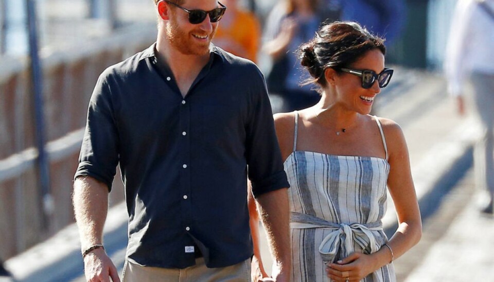 En ny undersøgelse viser, at Harry og Meghan storhitter blandt de unge i Storbritannien. Faktisk overgås de kun af dronningen i popularitet. Foto: Scanpix/REUTERS/Phil Noble/File Photo En ny undersøgelse viser, at Harry og Meghan storhitter blandt de unge i Storbritannien. Faktisk overgås de kun af dronningen i popularitet. Foto: Scanpix/REUTERS/Phil Noble/File Photo