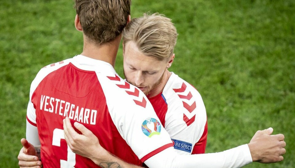 Simon Kjær bliver skiftet ud under kampen mellem Danmark og Finland. Foto: Mads Claus Rasmussen/Ritzau Scanpix