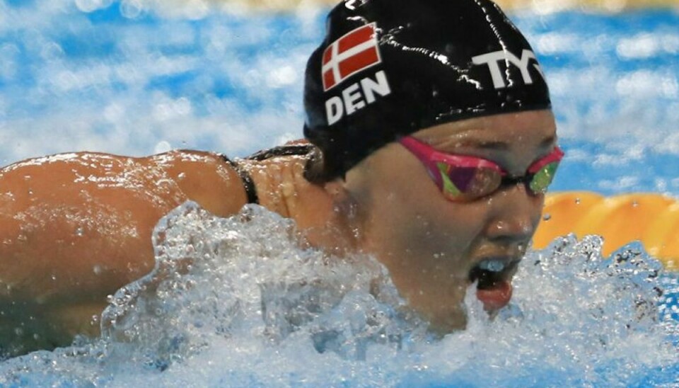 Jeanette Ottesen blotter sig for den gode sag. Her ses svømmeren i det brasilianske bassin tilbage i 2016, hvor hun vandt en bronzemedalje ved OL. Foto: Dominic Ebenbichler/Scanpix (Arkivfoto)