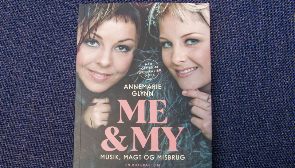 'Me & My's nye bog er på gaden