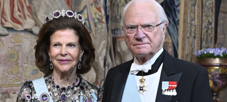 Kom i smukke blomstrede kreationer