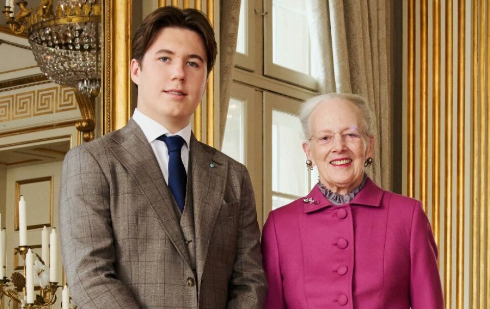 Der er intet blevet meldt ud om, hvorvidt kronprins Christian og dronning Margrethe dukker op ved fejringen af prinsesse Isabella på Rådhuset i Aarhus senere i dag.