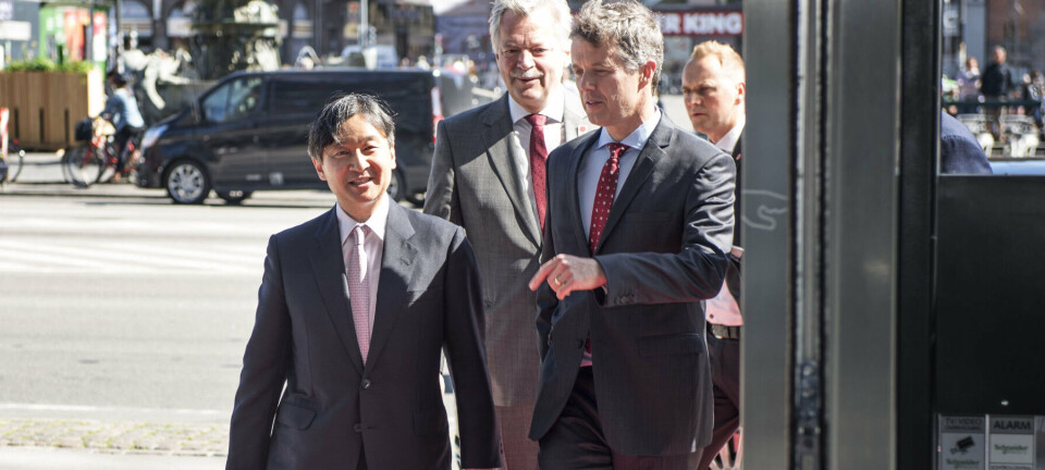 Kong Frederik til privat middag