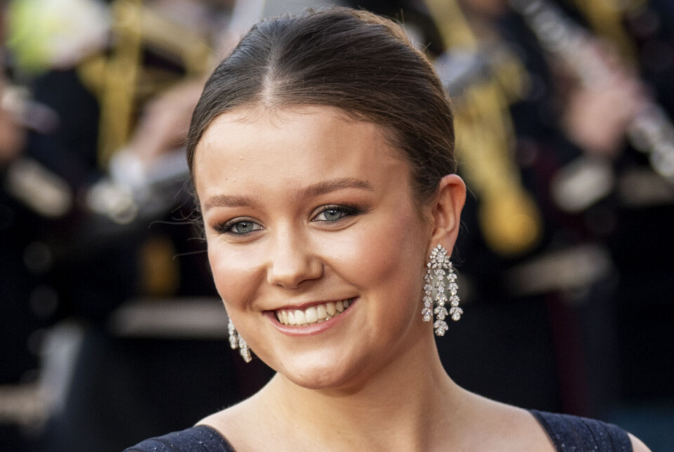 Prinsesse Isabella ses her ved fejringen af hendes 18-års fødselsdag på Det Kongelige Teater i København.