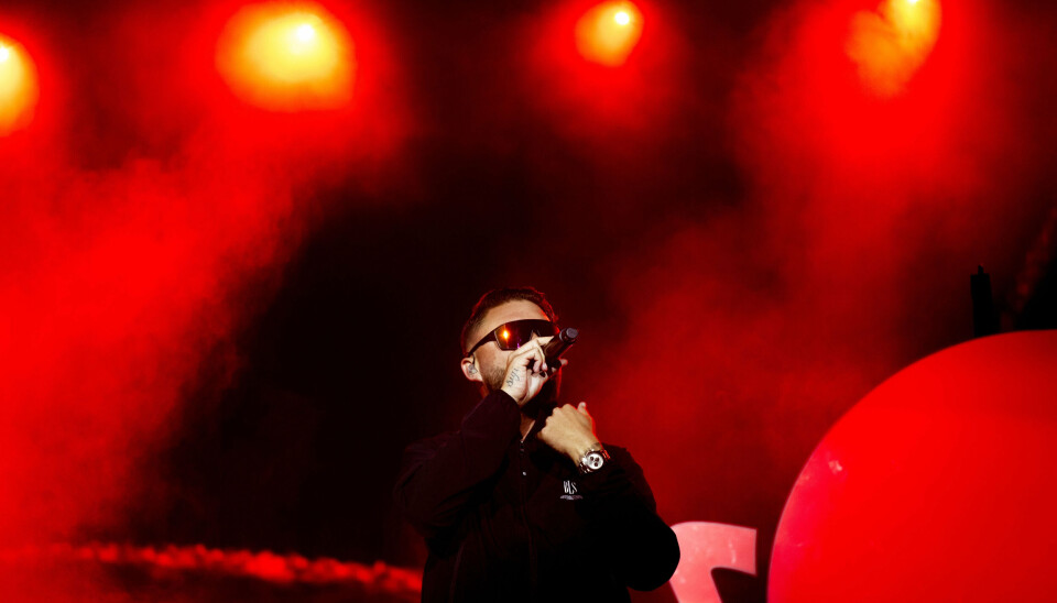 Den danske rapper besøgte Roskilde Festival sidste år. I år kommer han tilbage med Benny Jamz som makkerparret Kenny.