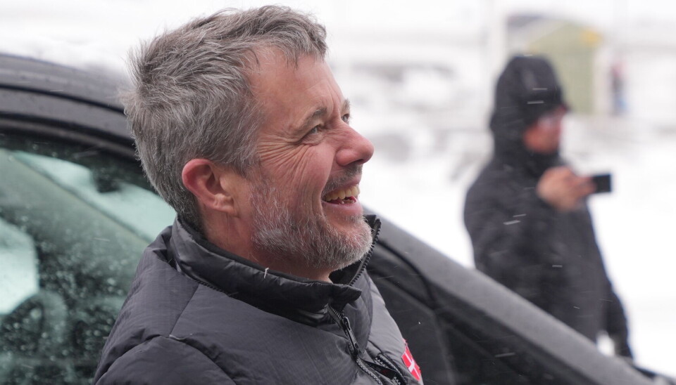 Frederik i højt humør på sin grøndlandstur.