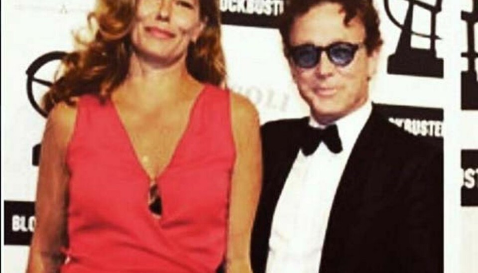 Thomas og Renee på kærlighedsferie Thomas Helmig og Renee Toft Simonsen er taget på kærlighedsferie i Thailand. Foto: Instagram.