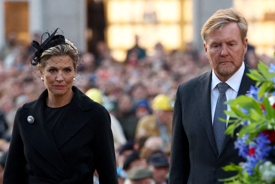Det hollandske kongepar ses her ved markeringen af 80-årsdagen for Hollands befrielse i går søndag den 4. maj.