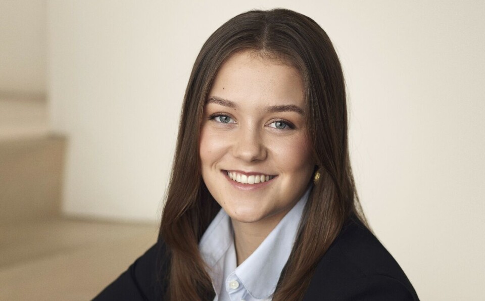 Isabella ses her på et af de officielle portrætfotos, der blev taget i forbindelse med hendes 18-års fødselsdag den 21. april.