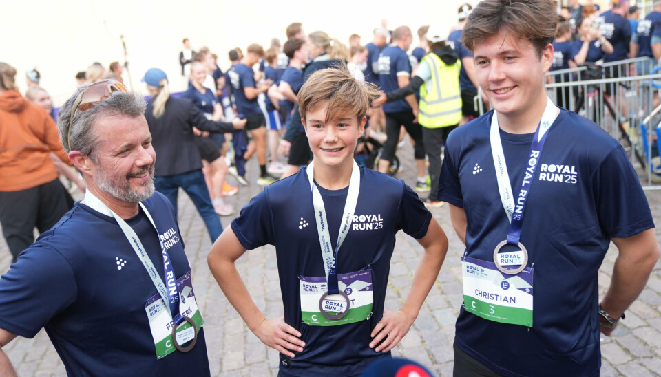 Kong Frederik måtte se sig slået af sine to sønner til mandagens sidste løb på ti kilometer i Københavns gader.