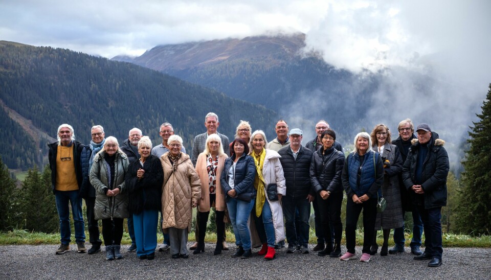 De 20 medvirkende i 'Hotel Romantik', der starter op den 20. juni på DR.
