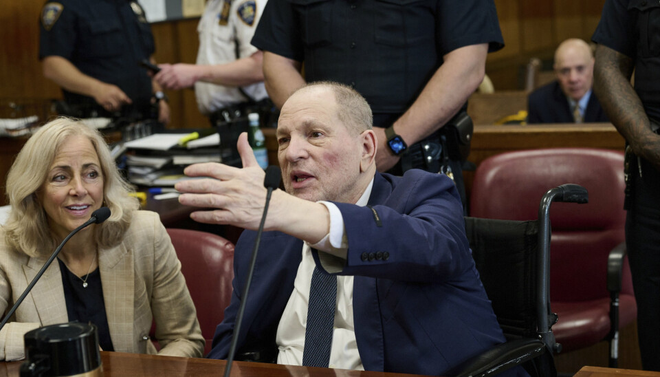 Harvey Weinstein under retssagen i New York 11. juni. Her blev han dømt skyldig i seksuelt overgreb.