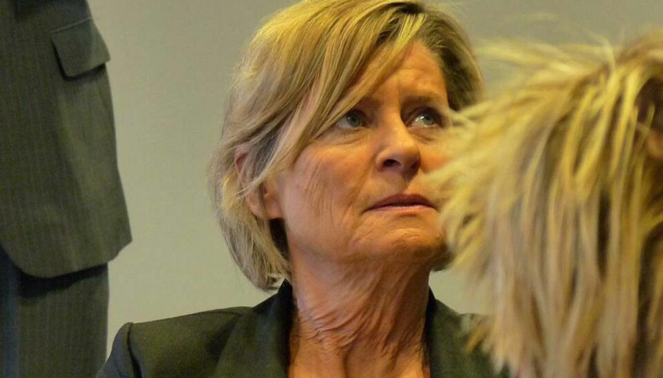 Lone Dybkjær lever i smertehelvede Lone Dybkjær er ramt af en diskusprolaps i ryggen. Foto: Brandsen/Wkipedia.