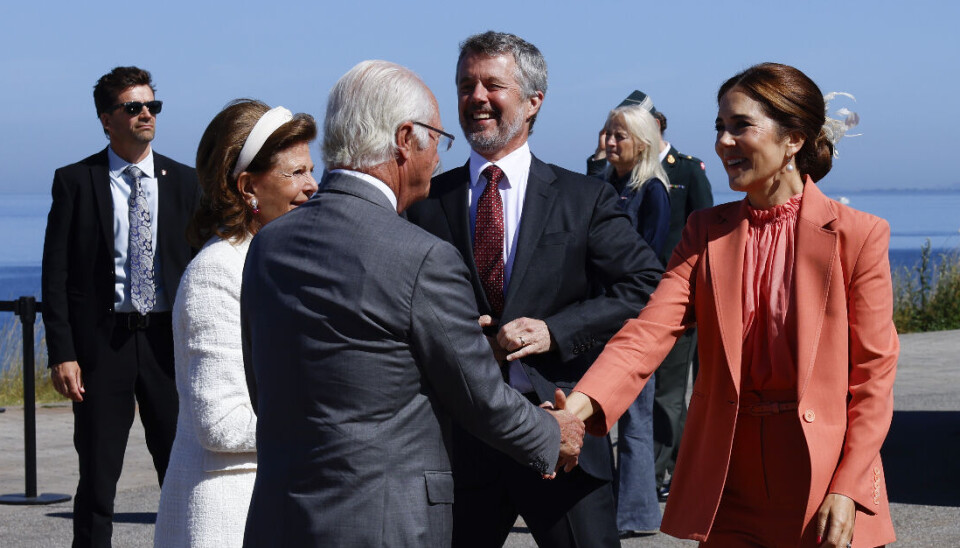 Frederik og Mary er i dag med til, sammen med det svenske kongepar, at markere 25-årsdag for indvielsen af Øresundsbroen
