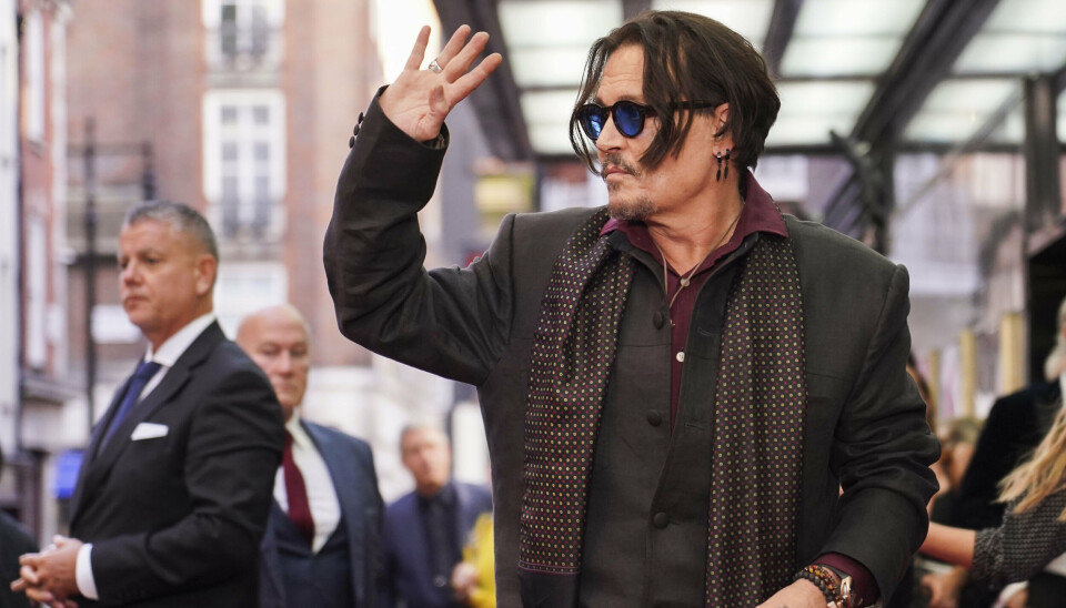 Skuespiller og instruktør Johnny Depp ankom tirsdag til premieren på filmen 'Modi: Three Days on the Wing of Madness', som han har instrueret.