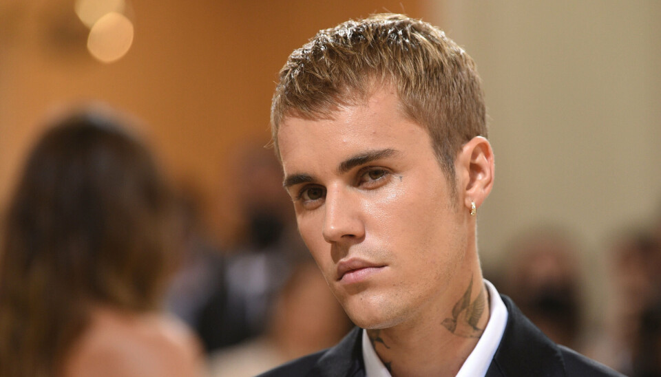31-årige Justin Bieber måtte både i 2022 og 2023 aflyse koncerter, men er tilbage med nyt album.