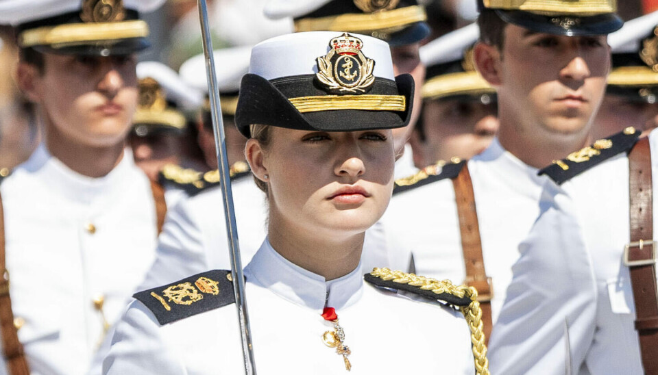 Leonor ved ceremonien, der markerer afslutningen af hendes uddannelse i den spanske flåde.