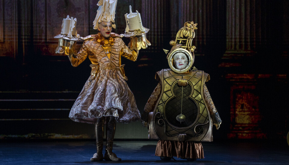 'Lumiére' og 'Cogsworth' alias Carsten Svendsen og Joachim Knop i 'Skønheden og Udyret' på Det Kgl. Teater