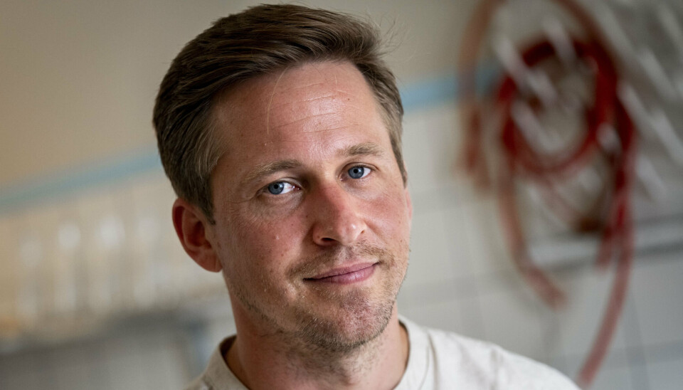 Jakob Åkerlind kan blandt andet opleves i 'Sygeplejeskolen', hvor han i seks sæsoner har indtaget rollen som Aksel.