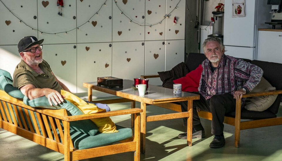 Erik Clausen og Peter Aalbæk medvirker begge i 'Welcome to the Moon,' der har premiere mindre end et år efter Erik Clausens død.
