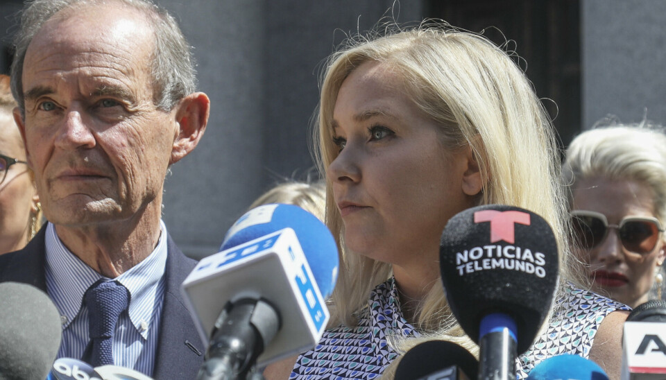 Virginia Giuffre taler på et pressemøde uden for en domstol i New York i 2019. Hun fortalte første gang offentligt om sin fortid hos Jeffrey Epstein i 2011. (Arkivfoto).