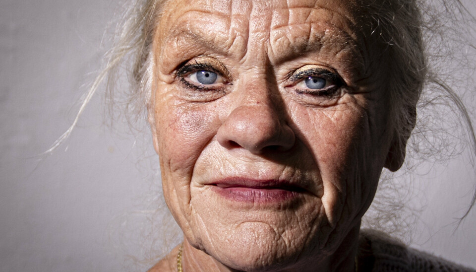 Pernille Højmark blev uddannet skuespiller fra Aarhus Teater i 1983 og medvirkede efterfølgende i danske klassikere som 'Flamberede hjerter' og 'Drengene fra Sankt Petri'.