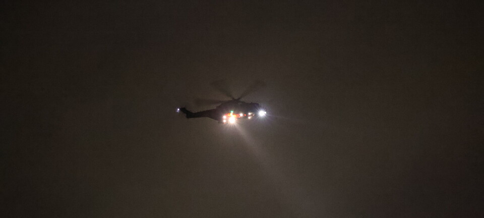 Politi melder ud om helikopter