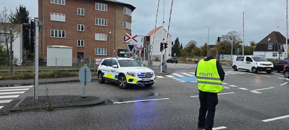 Betjente rykker ud til dødsulykke