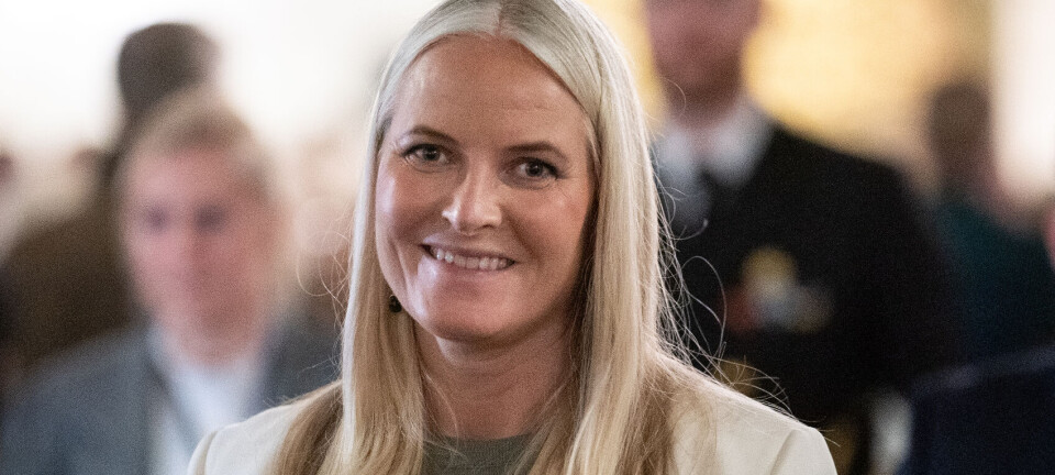 Mette-Marit overrasker på slottet