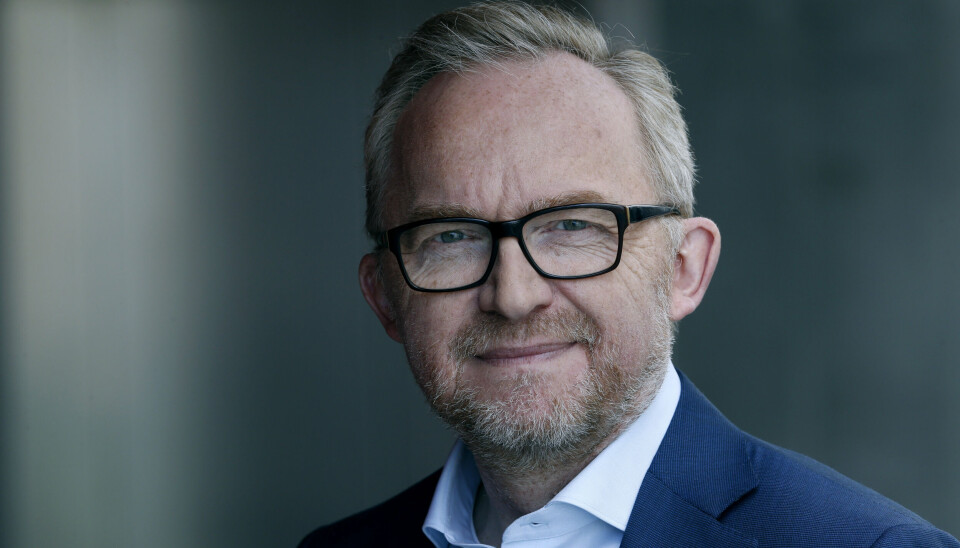 Meteorolog Jesper Theilgaard er også forfatter til en en række bøger, blandt andre 'Det danske vejr', der i 2007 modtog Gyldendals faglitterære pris. Den 29. oktober fylder han 70 år.