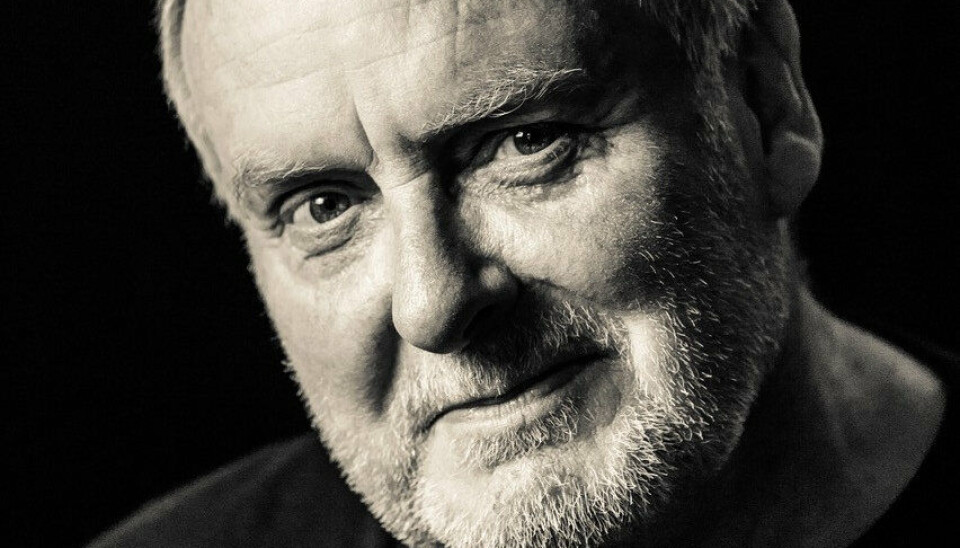 Komponist Bo Schiøler har gennem sin levetid skrevet mere end 700 sange og 185 teaterstykker. Den 29. oktober fylder han 80 år.