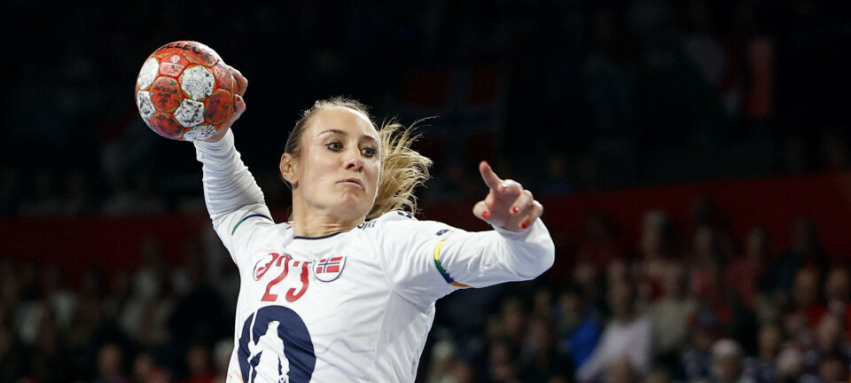 Fyret efter kommentar om kræftramt stjerne