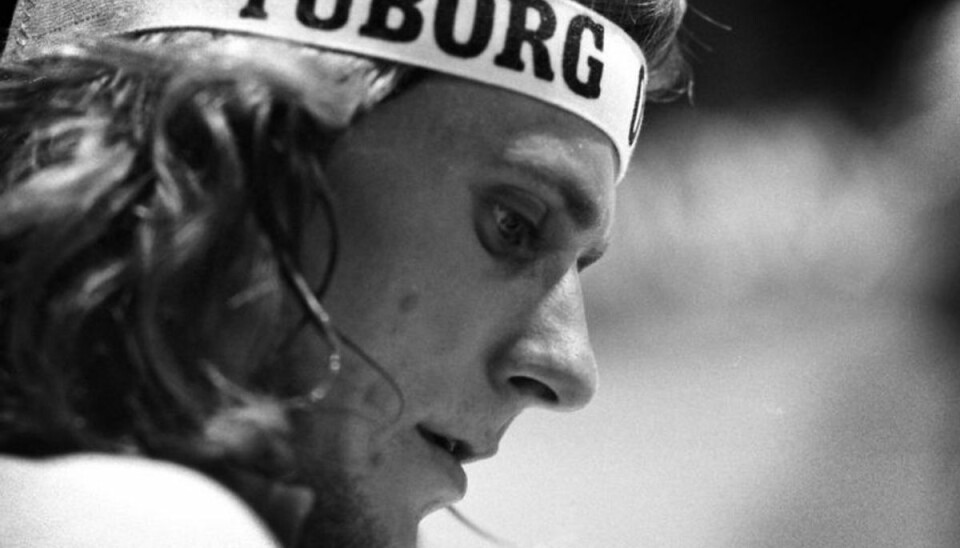 Bjørn Borgs søn spiller tennislegenden som ung