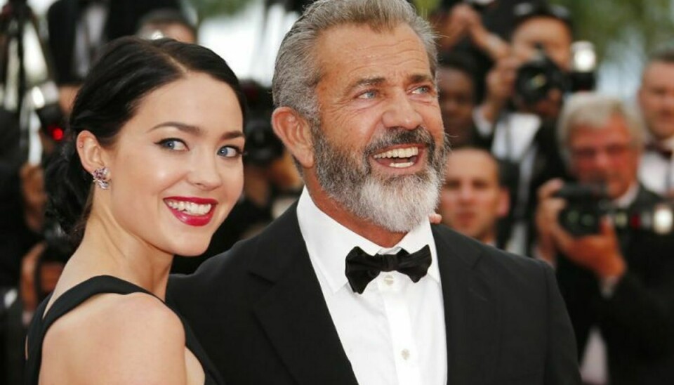 Mel Gibson skal til næste år være for for niende gang. Moderen er Mel Gibsons partner gennem to år, Rosalind Ross. Arkivfoto: Jean-Paul Pelissier/Scanpix.