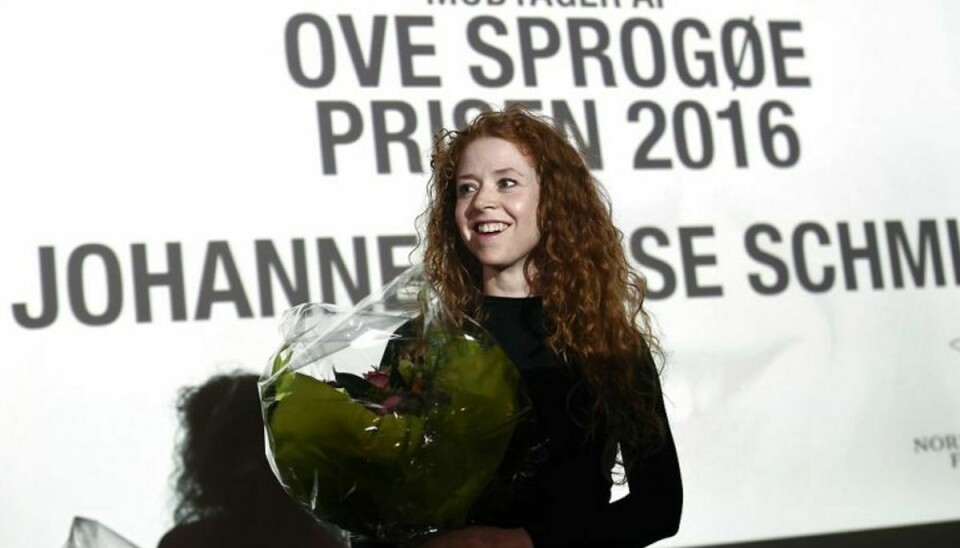 Den danske skuespillerinde Johanne Louise Schmidt modtager Ove Sprogøe Prisen, der bliver uddelt for 11. gang. Foto: Liselotte Sabroe/Scanpix