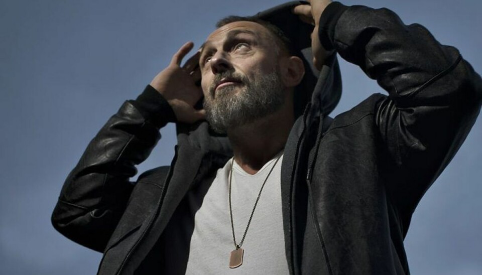 Filmbranchens slemme dreng elsker hjemlig julehygge Roland Møller er ikke i tvivl: Juleaften skal tilbringes hjemme hos mor og far. Foto: Simon Skipper/Scanpix (Arkivfoto)