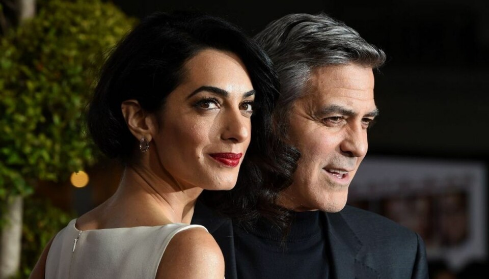 Tvillingetvivl: Clooney modsiger sin mor Amal og George Clooney bliver forældre senere på året. Foto: Scanpix/Valerie Macon