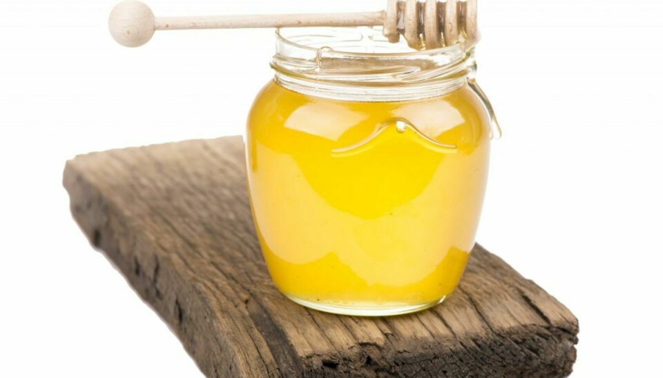 Honning indeholder bor, som er et mineral. Denne mineral, hjælper kvinder med at få mere østrogen, hvilken betyder mere ophidselseFoto: Colourbox.com