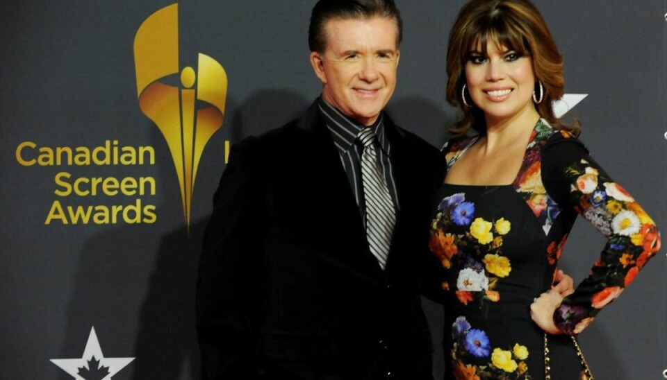 Familien hylder afdød tv-stjerne på fødselsdag Skuespilleren Alan Thicke og modellen Tanya Callau Thicke var gift fra 2005 og indtil hans død i december sidste år. Foto: Scanpix/Jon Blacker