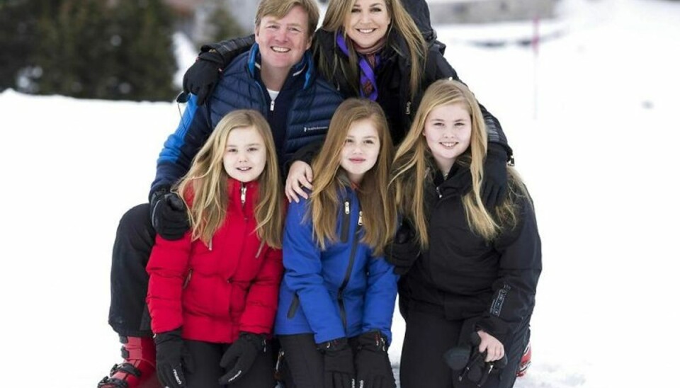 Den hollandske kongefamilie giver den i øjeblikket gas på de østrigske pister. KLIK VIDERE OG SE FLERE BILLEDER FRA SKIFERIEN. Foto: DIETMAR STIPLOVSEK/Scanpix. Den hollandske kongefamilie giver den i øjeblikket gas på de østrigske pister. KLIK VIDERE OG SE FLERE BILLEDER FRA SKIFERIEN. Foto: DIETMAR STIPLOVSEK/Scanpix.