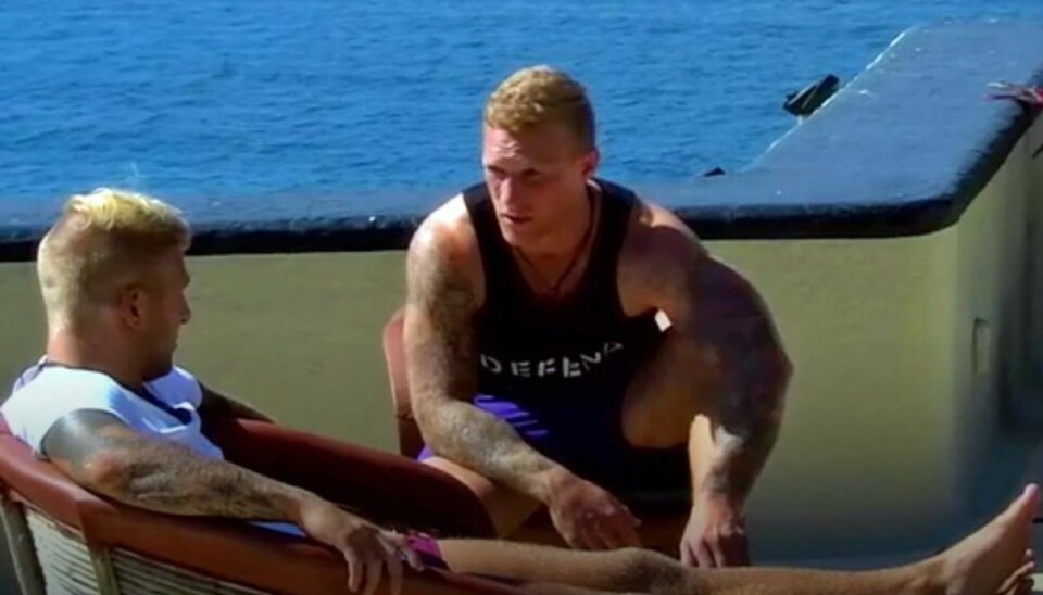 Lenny til Philip: -Jeg tror du smider mig hjem Lenny konfronterer Philip med sin mistanke om, at han vil smide Lenny ud. Foto: TV3.