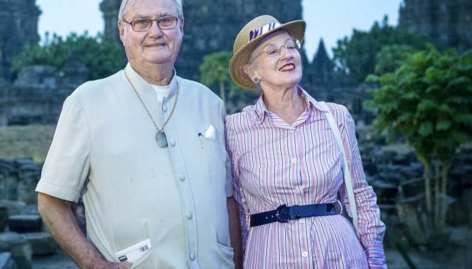 Video vælter nettet: Ryger dronning Margrethe en joint? En video med regentparret er gået viralt. Foto: Jens Nørgaard Larsen/Scanpix (Arkivfoto)